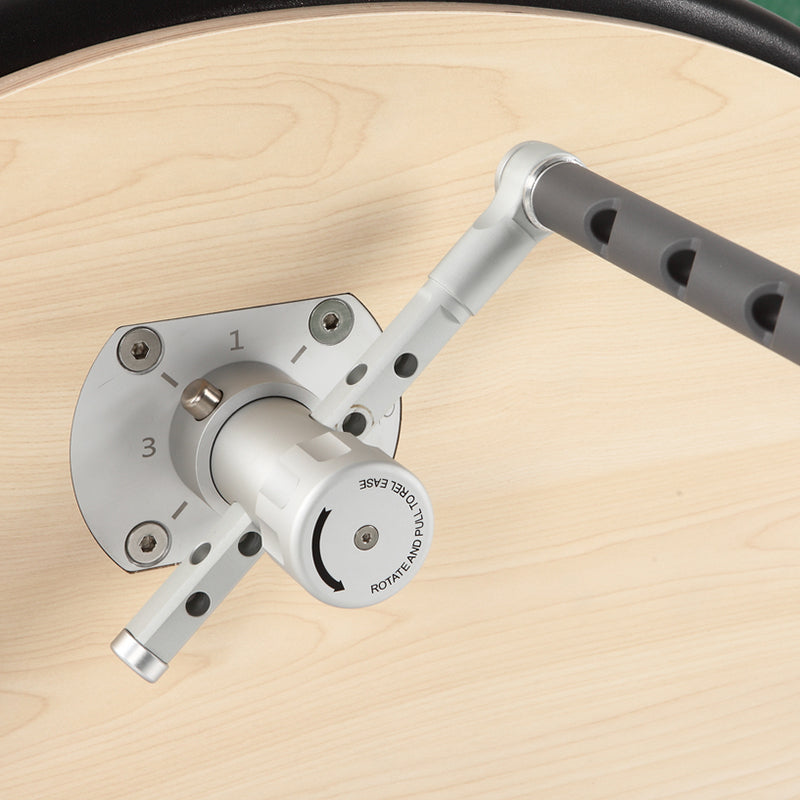 ľÑu¤Υԥé¥ƥ£¥¹¥ޥ·¥ó¤Ëȡ¤긶¤±¤é¤줿»ØܞʽÕ{Õû¥ѩ`¥ĤΥ¯¥í©`¥º¥¢¥åס£Ŀʢ¤ê¤ȽðÊôÑu¥Υ֡¢»¬¤êֹ¤Ḷ¤­¥°¥ê¥åפ¬¸¶¤¤¤Ƥª¤ꡢ¡¸ROTATE AND PULL TO RELEASE£¨»ؤ·¤ÆÒý¤¤¤ƽâ³ý£©¡¹¤ÈӛÝd¤µ¤ì¤Ƥ¤¤롣

